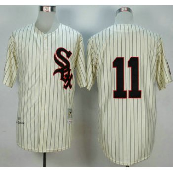 Men's Chicago White Sox #11 Luis Aparicio 1959 Cream Throwback Jersey