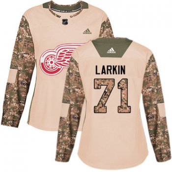 Adidas Detroit Red Wings #71 Dylan Larkin Camo Authentic 2017 Veterans Day Women's Stitched NHL Jersey